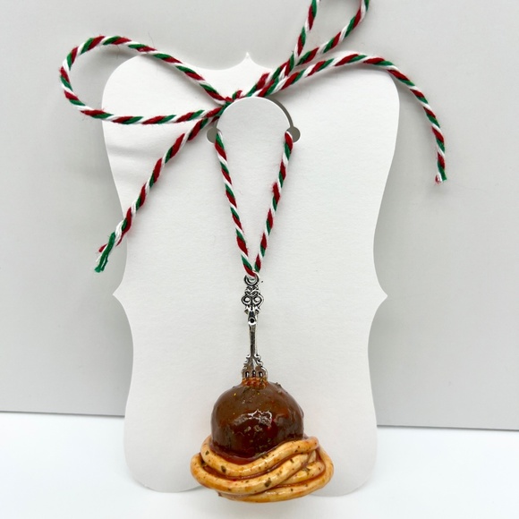 Spaghetti & Meatball Christmas Ornament – Handmade Clay Italian Food Ornament - Picture 5 of 16